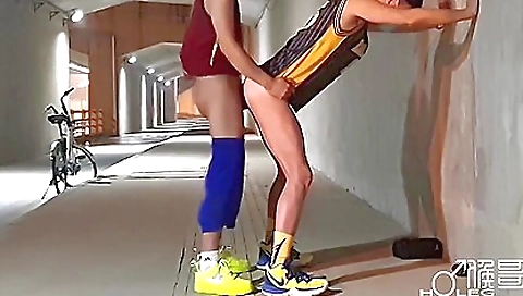 Shakir barefooton and & cum on her face