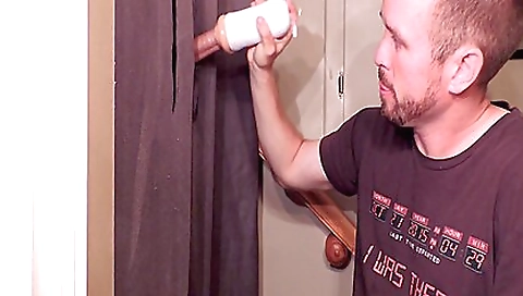 Hawt babe fucks on a dick