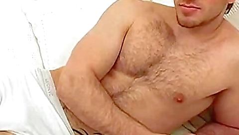 Sexy slut loves a little pussy pounding